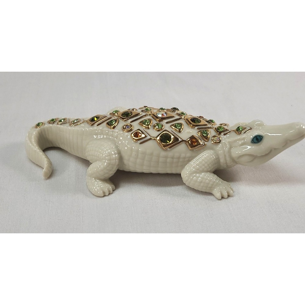 Lenox Jewel of The River Ivory Porcelain 24kt gold Trim Crystals